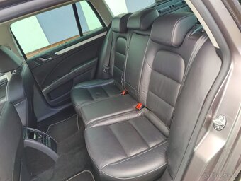 Škoda Superb 2,0 TDi 4x4 / 125 kW / - 11