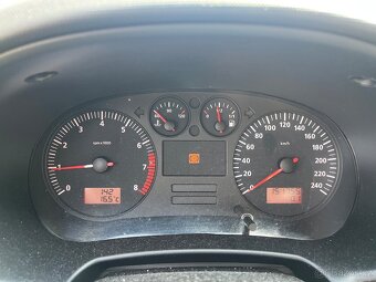Seat Leon 1.6 16v, naj. 150.000km - 11
