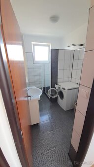 Pronájem vícegeneračního rodinného domu, Kostníky u Jemnice - 11