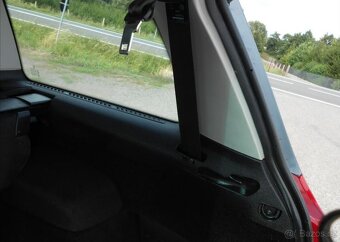 Peugeot 307 1,6 i 16V AUTOMAT 7 Míst benzín - 11