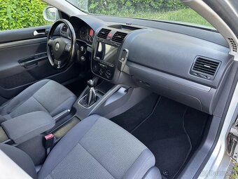 Volkswagen Golf V Combi 1.9 TDI 77kW Navi Tažné ALU R17 2009 - 11