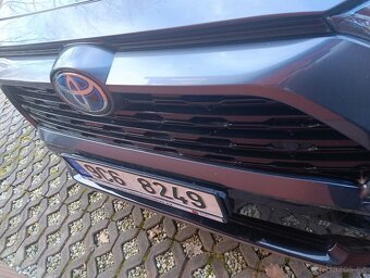 Prodám Toyota RAV4 - 11