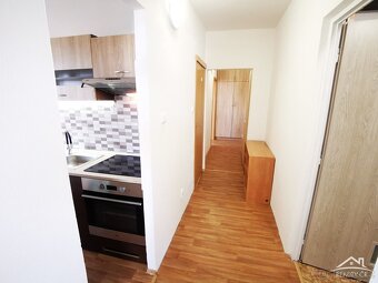 Pronájem bytu 3+1 Na Kopci Jihlava - 11