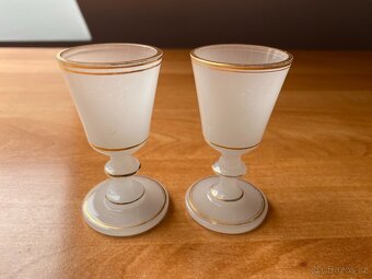 Sběratel nabízí straré panáky - 11