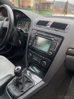 Škoda octavia 2 rs 2.0tsi 2012 196.000km - 11