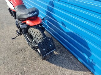 Ducati Scrambler Icon (2020) NOVÝ, najeto 6028 km, po servis - 11