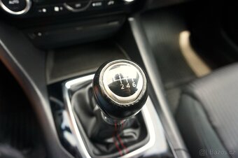 MAZDA 3 2,0i 121kw REVOLUTION 2014 ODPOČET DPH - 11