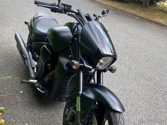 Suzuki intruder 1800 Boss Boack Out - 11