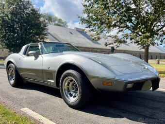 Chevrolet Corvette C3, 5.7 V8, 220 koní, manuál, kabriolet - 11