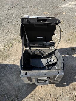 Triumph Tiger 1200 rv:2014-2019 2x boční kufry, 1x poškozen - 11