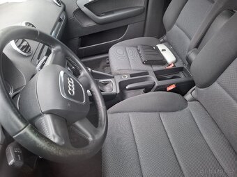 Audi A3 1.6 TDI 77kw Klima Alu Model 2011//Havárie/// - 11