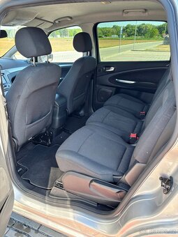 Ford S-MAX 2.0 TDCi 103kW - 11