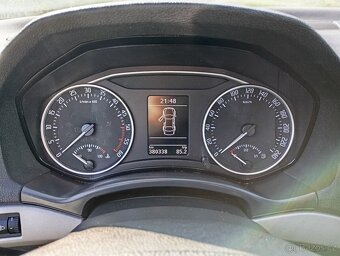 Škoda Octavia combi 1.6tdi - 11