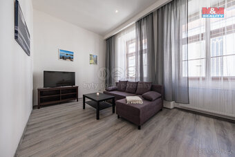 Prodej rodinného domu, 178 m², Třeboň, ul. Husova - 11
