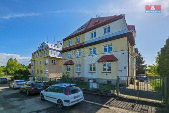 Prodej bytu 1+1 v Karlových Varech, 35 m2, ul. U Trati - 11