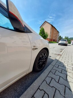 Prodám Hyundai i30 - 11