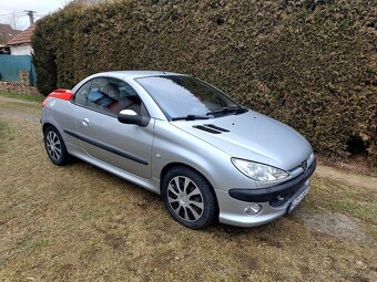 Peugeot 206 CC 2.0 16V - 11