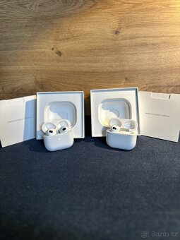 Apple AirPods (3. generace) Lightning nabíjecí pouzdro - 11