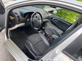 Kia Ceed 2.0i 16V DOHC, Klimaaut.,Navi,Tempomat,Kuze, - 11