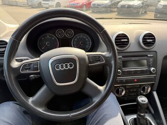 Audi A3, 1.6 tdi, manual - 11