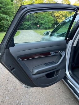 Audi A6 Quattro 2008 3.0 TDi - 11