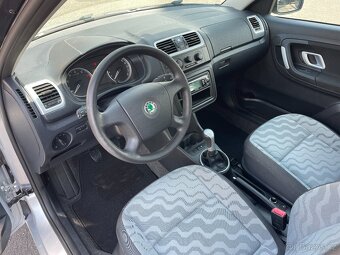 Škoda Roomster 1.4 16v Style - 11