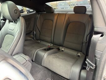 Mercedes-Benz Třídy C C63 AMG COUPE 350kW PANORAMA MAT DPH - 11