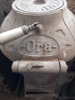 Stará starožitna litinová kamna - 11