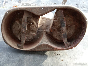 Buben sečení, kosiště, sekání - 11