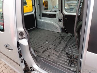VW Caddy 1.4 TGI 81kW 2x posuv Climatizace dvoukřídlo Tempo - 11