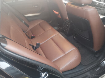 BMW E91 330XD automat 4x4 silný 170kW, 6 válec,prostorný - 11