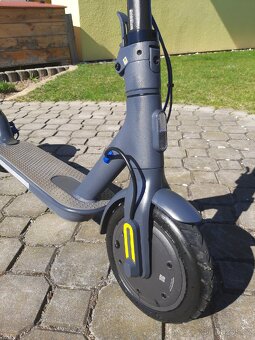 Prodám Elektrickou koloběžku Xiaomi Electric Scooter 3 - 11