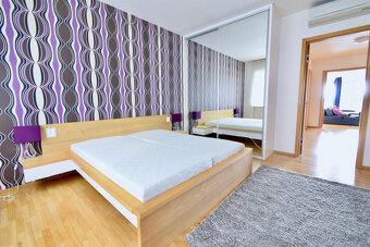 Pronájem bytu 2+kk, Bohuslava Martinů, Stránice, 102 m2 - 11