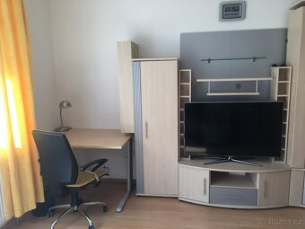 Moderní stylová obývací stěna s podsvícením - 11