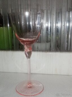 RUZNE SALKY SKLENICE - 11