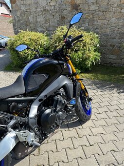 YAMAHA MT-09SP - 11