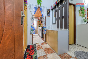 Prodej bytu 2+1, 55 m², Bor, ul. Sokolská - 11
