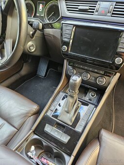 Škoda Superb Laurin&Clement 4x4 - 11