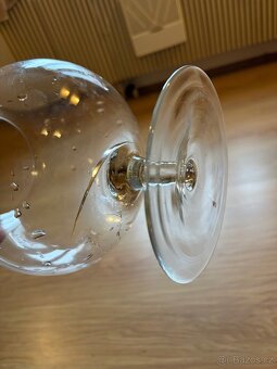 Obří skleněné číše - 11