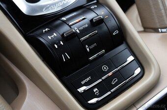 Porsche Cayenne S 3,0 176kw - 11