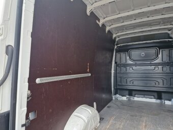 Volkswagen Crafter 2,0 35 TDI 103kW CZ odpočet DPH - 11