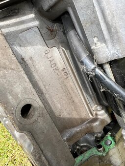 Honda motor na náhradní díly - 11