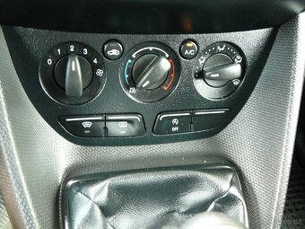Ford Transit Connect 1.5TdcI 88kW - 11