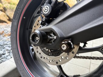 Triumph Street Triple 765 R - podzimní cena - 11