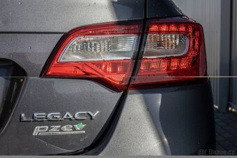 Subaru Legacy - 11