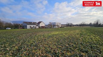 Velký potenciál stavebních pozemků skýtá tento zemědělský po - 11