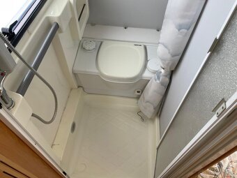 Knaus Azur 495, 4 os., PLYN.BOJLER, sprcha, stan - 11