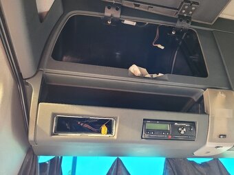 Man TGA.18.480 na náhradní díly - 11