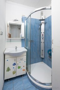 Krásný slunný byt 3+1, 68 m² s parkováním v centru - 11