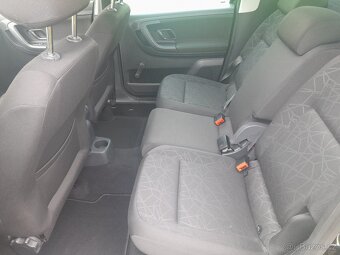 ROOMSTER 1.2 TSI, R.V. 2013 - 11